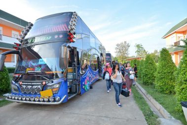 รับจัดหา รถบัส รถตู้ รถนำเที่ยว เช่ารถบัส รถตู้ VIP รถบัสสัมมนา