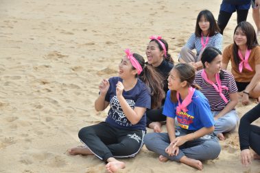 Teambuilding On The Beach